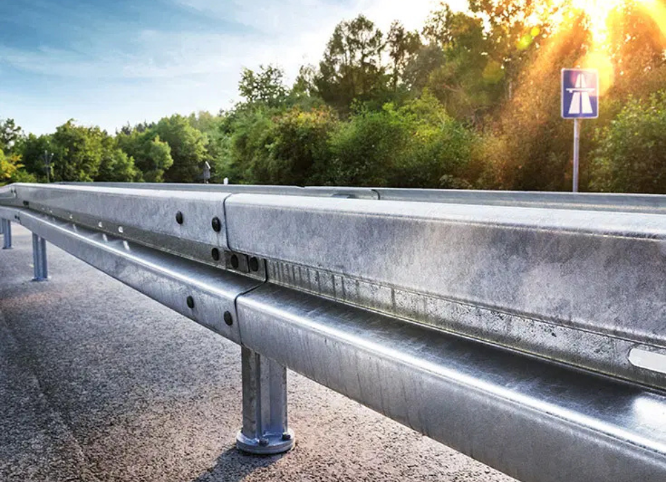 Road Side Barrier