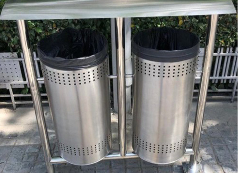SS Dustbin & Stand
