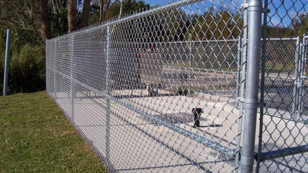 Chainlink Fence, Barbed wire & Braided Wire